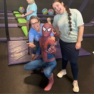 Meet your Posher, Angela